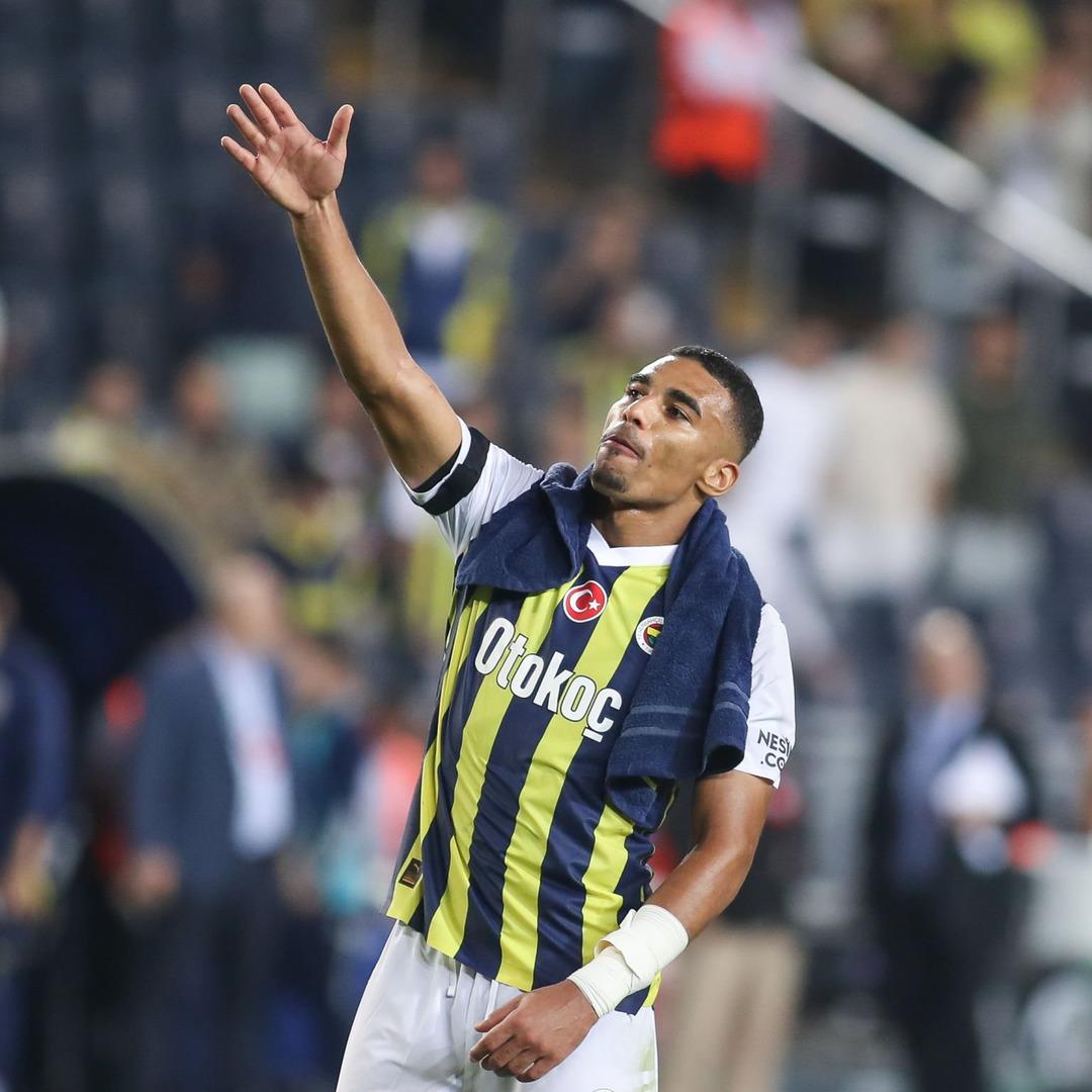 Fenerbahçe de kadroda düşünülmeyen Djiku için sürpriz talip! Fransızlar resmi teklif ilettiler... 1