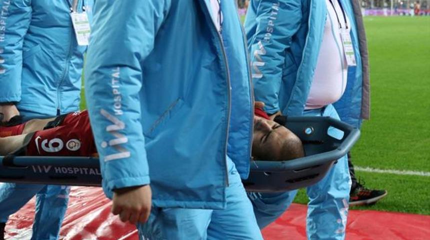 Derbide Eren Derdiyok hastanelik oldu