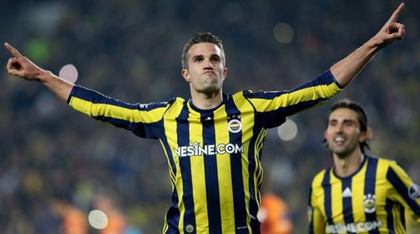 Robin van Persie, Avrupa'nın g&uuml;ndeminde