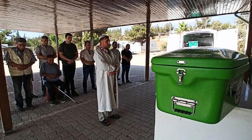 Gazeteci Şevket Okant son yolculuğuna uğurlandı