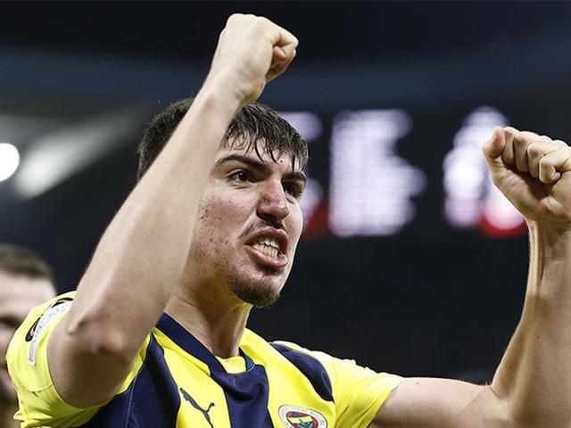 Fenerbahçe'de milli yıldız Yusuf Akçiçek için dünya devi Inter resmi teklif yaptı! Başkan Ali Koç karşı teklif sundu...