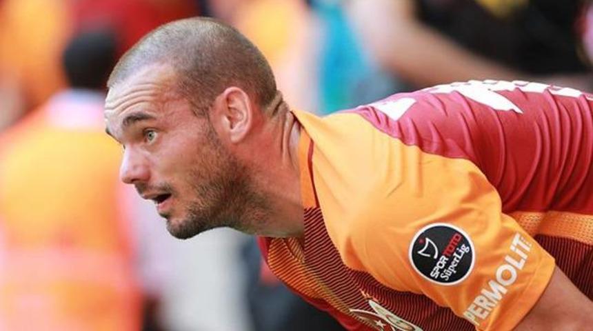 Guido Albers: Sneijder Galatasaray'dan ayrılmayacak