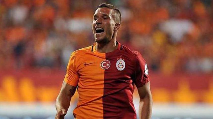 Lukas Podolski'yi isteyen 3 takım a&ccedil;ıklandı!