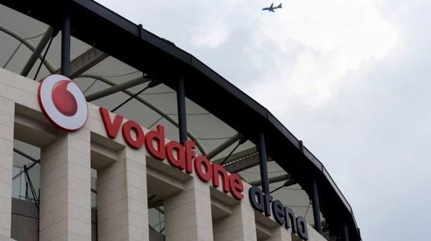 Beşiktaş'la Medipol Başakşehir arasında dostluk r&uuml;zgarları 