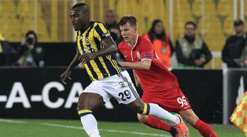 Emmanuel Emenike apar topar &uuml;lkesine gitti