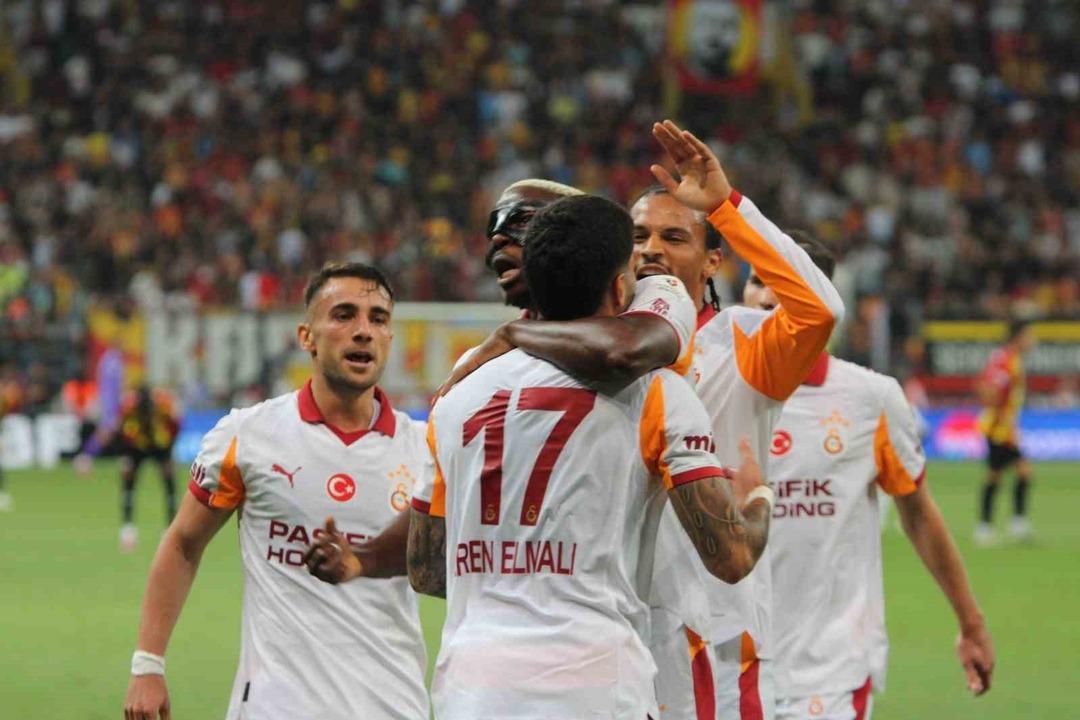 Galatasaray da Eren Elmalı nın gecesi! Kariyer performansını sergileyen oyuncu sezona fırtına gibi girdi... Rekorları kırdı 3