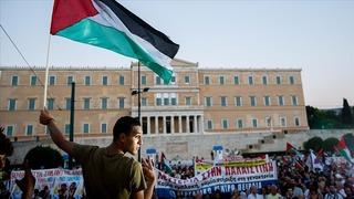 Atina'da Filistin'e destek eylemi düzenlendi