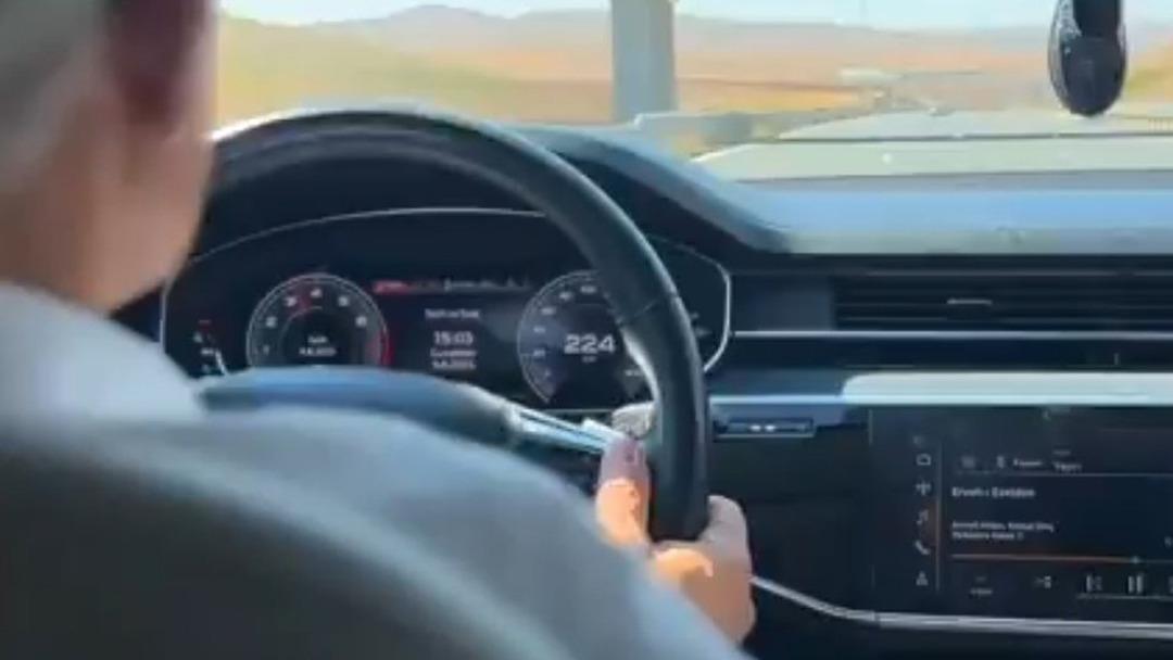 140 km hız sınırı olan yolda 224 km hızla giden Bakan Uraloğlu ndan açıklama: "Farkında olmadan hız sınırını aştım" 2