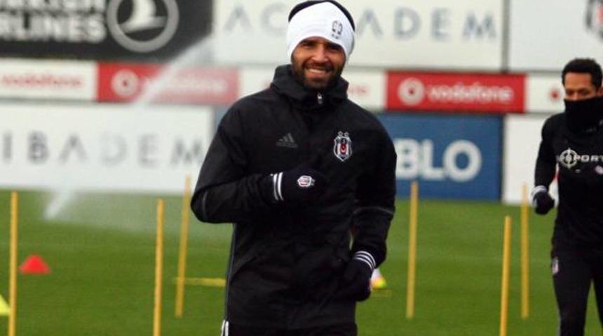 Beşiktaşlı G&ouml;khan G&ouml;n&uuml;l, Fenerbah&ccedil;e'den ihra&ccedil; ediliyor
