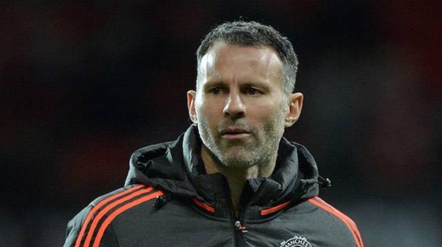 Ryan Giggs'e g&ouml;re en iyi futbolcu: Ronaldo