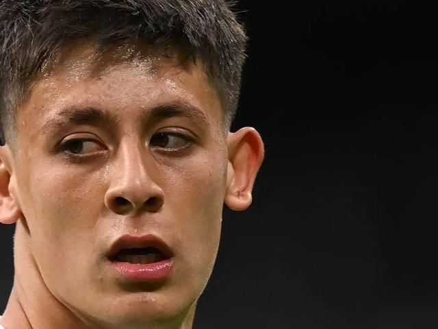 Geceye damga vurdu! Arda Güler Real Oviedo karşısında Mbappe'ye öyle bir asist yaptı ki... Real Madrid resmi hesabından maç sonu paylaşım! Yorum yağmuruna tuttular