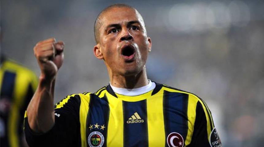 Efsane Alex'e j&uuml;bile, geliri Chapecoense'ye!