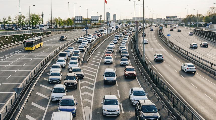 Aracı olan herkesi ilgilendiriyor! Trafik sigortasında kural değişti, tarih belli oldu