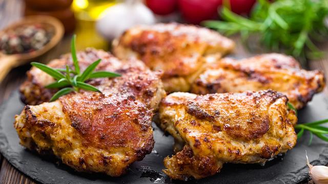 Sofraların vazgeçilmezi... ABD Tarım Bakanlığı açıkladı: Türkiye’de kişi başı tavuk tüketimi rekor kırıyor!