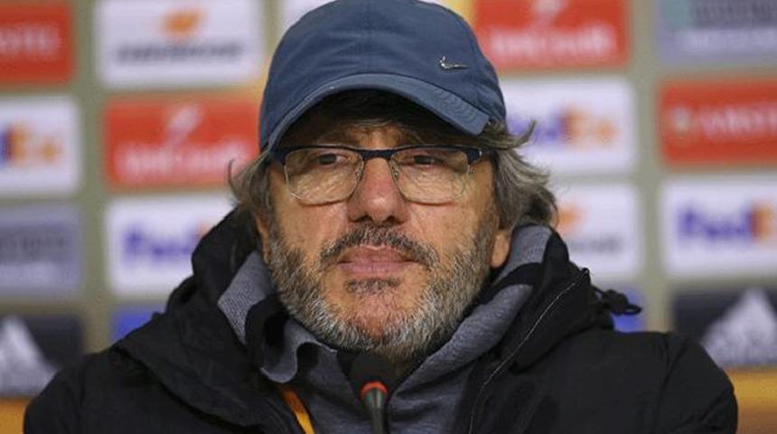 Ankaragücü'nde Mustafa Reşit Akçay ile yollar ayrıldı