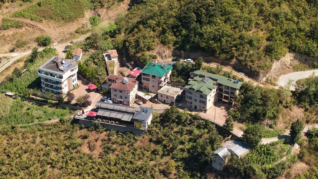 Alay konusu da oldu gurur kaynağı da: Kurşunlandı! Sertifika da veriyorlar "Bu çeşmeden su içenin kılıbık olması muhtemeldir" 8