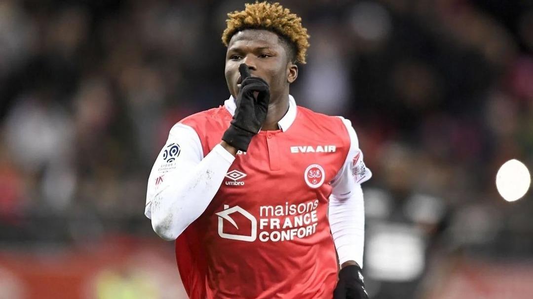 SON DAKİKA: Beşiktaş tan KAP geldi! Siyah-Beyazlılar El Bilal Touré transferini resmen açıkladı! 1