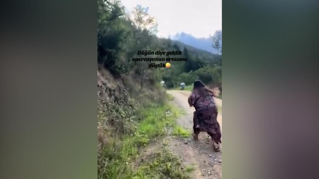 Felaketten akıllanmadılar... Düğünden koştur koştur kaçtılar! Silah sesleriyle beraber kaçış anları 4