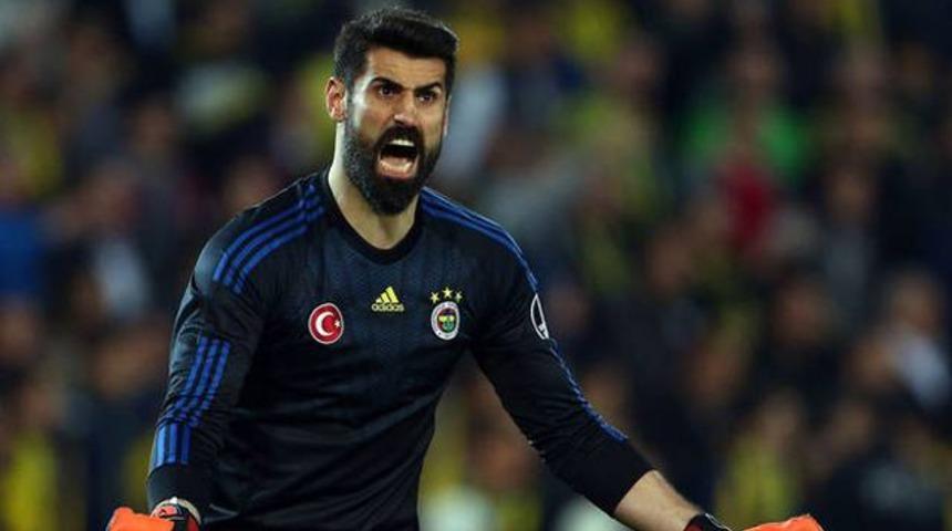 Volkan Demirel'den C&uuml;neyt &Ccedil;akır'a tepki