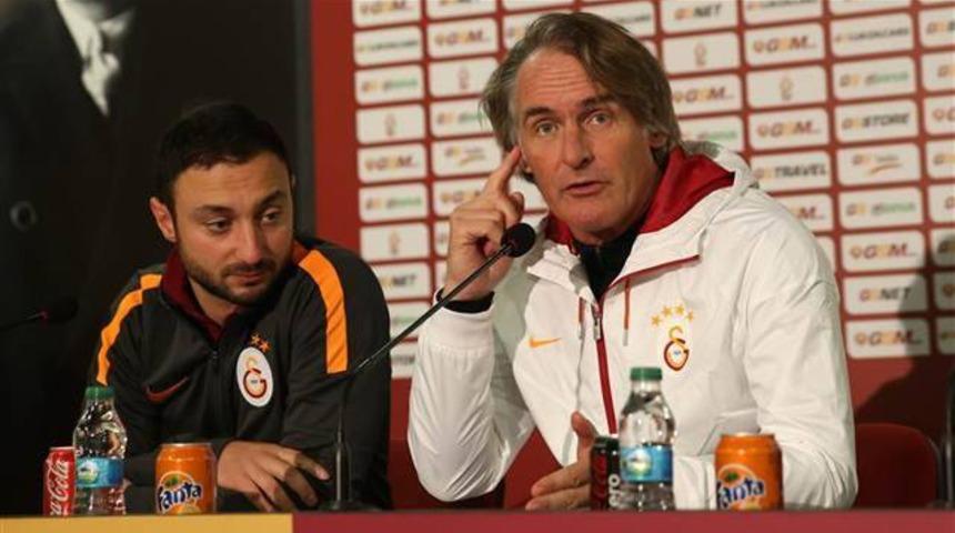 Riekerink'ten 'TL'ye ge&ccedil;er misiniz' sorusuna olay cevap!