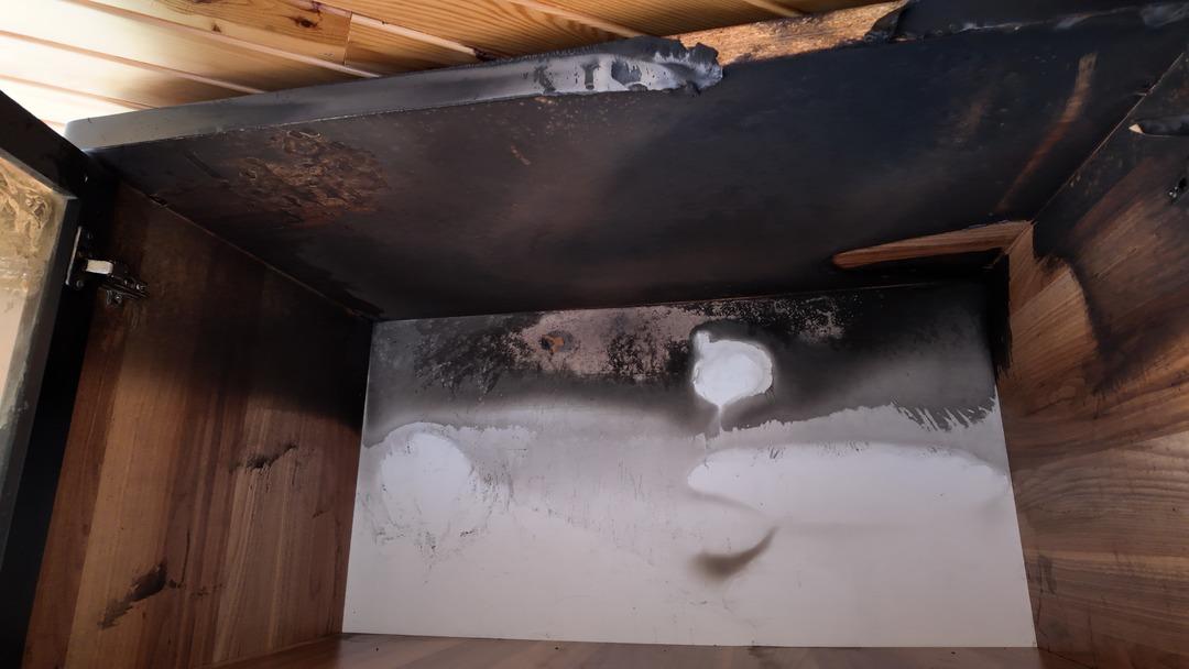 5 günde aynı yerde 4 yangın! Sır perdesi aralanamıyor! Kimse nedenini bulamadı: 2 yıl arayla gelişen evdeki gizemli olay ne? 8