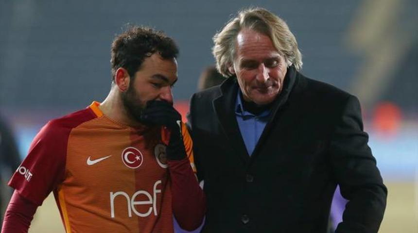 Riekerink'e ağır s&ouml;zler! 'Dar g&ouml;r&uuml;şl&uuml; ve &ccedil;aresiz'
