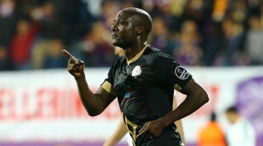 Webo: 'Fenerbah&ccedil;e'den ayrılışım kaza gibiydi'