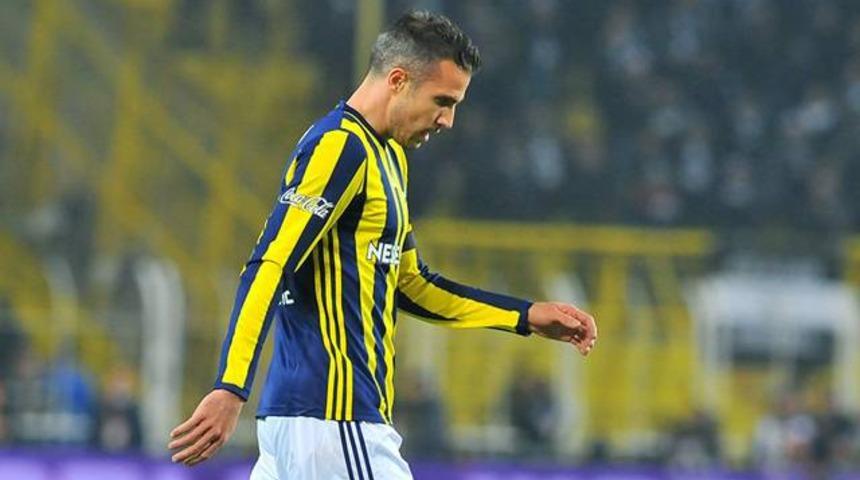 Fenerbah&ccedil;e'de Robin van Persie şoku