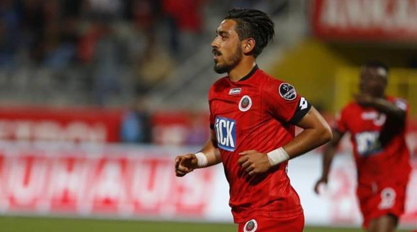 Fenerbah&ccedil;e'nin yeni 10 numarası İrfan Can Kahveci