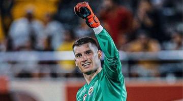 Fenerbahçe'ye Livakoviç piyangosu vurdu! İngiltere Premier Lig ekiplerinden Nottingham Forest yıldız isme talip oldu...