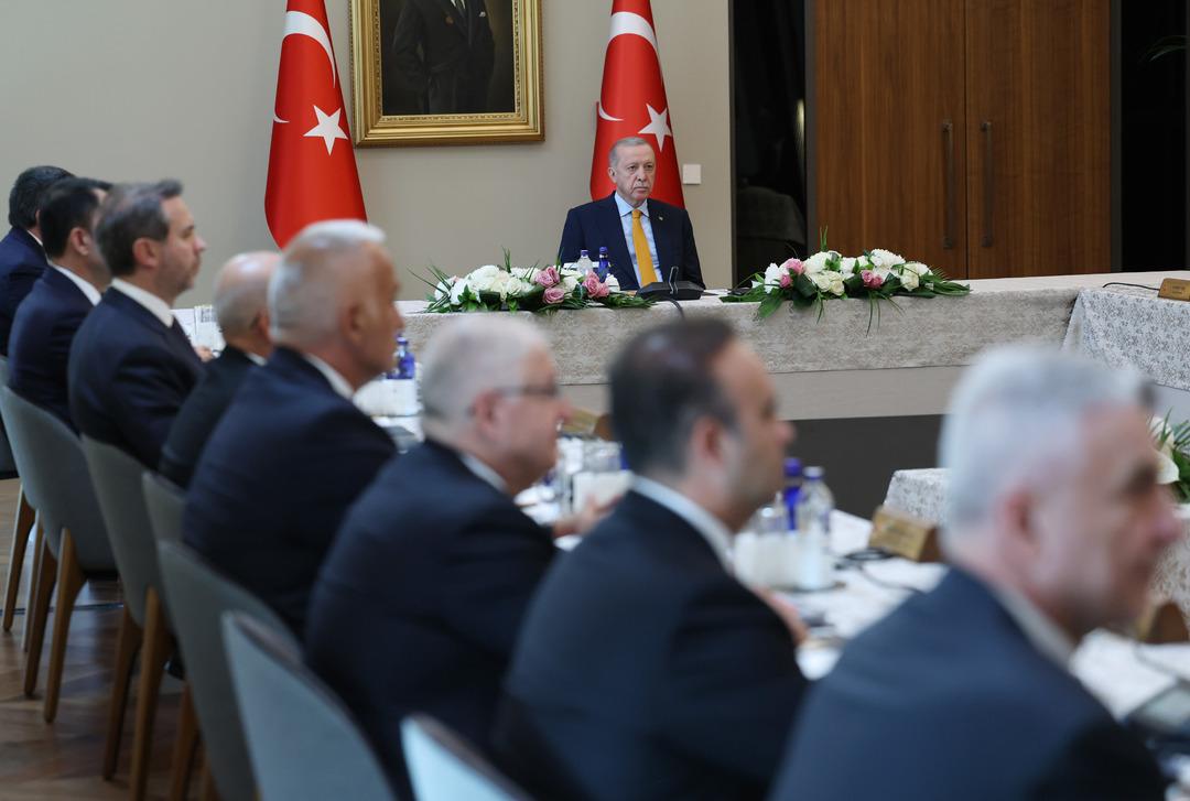 Cumhurbaşkanı Erdoğan: "Belediyeleri aile çiftliğine çeviren muhterisler için artık deniz bitmiştir" 2
