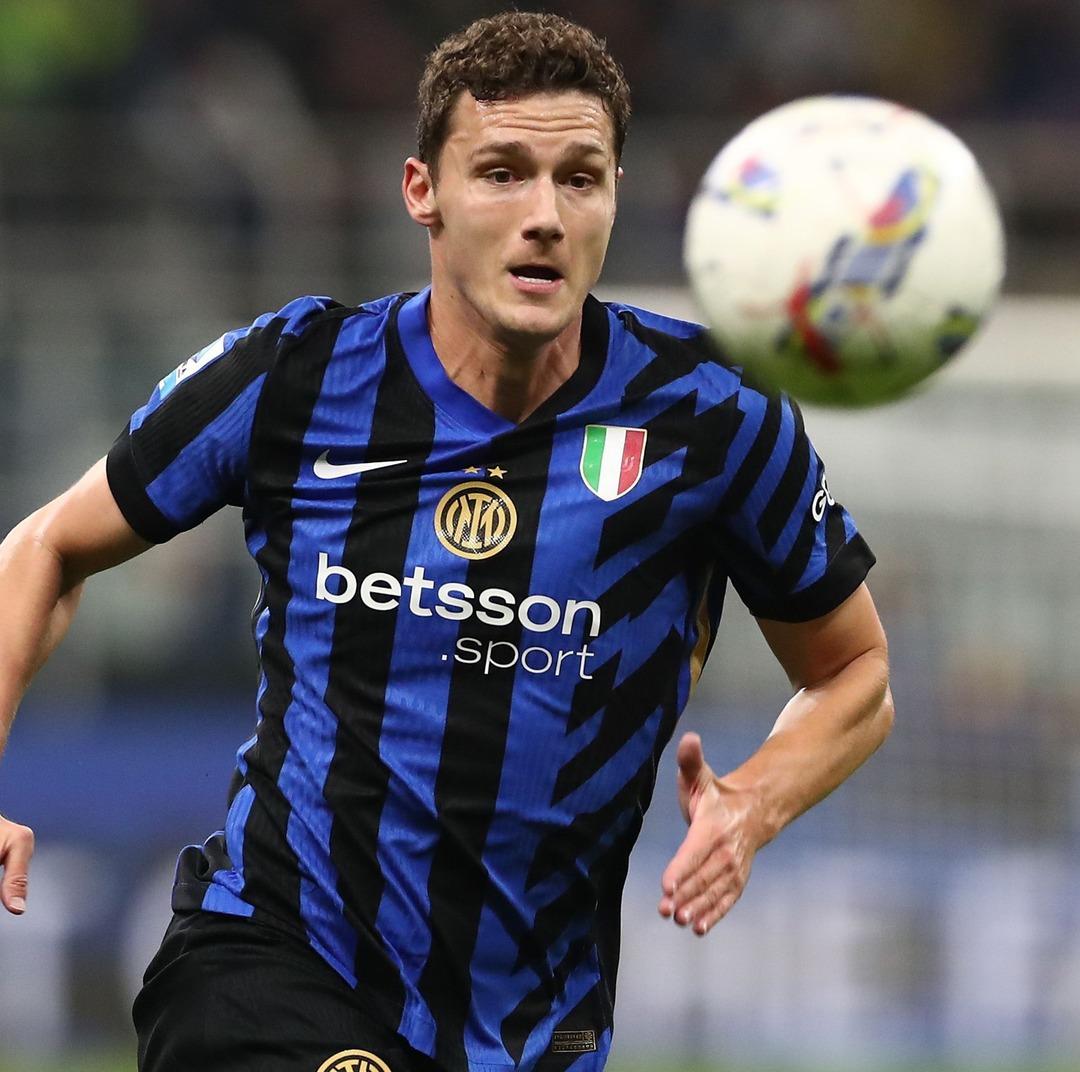 Galatasaray ın transferdeki hedeflerinden biri olan Benjamin Pavard sosyal medyadan transfer ateşini yaktı! Taraftarları heyecan sardı... 2