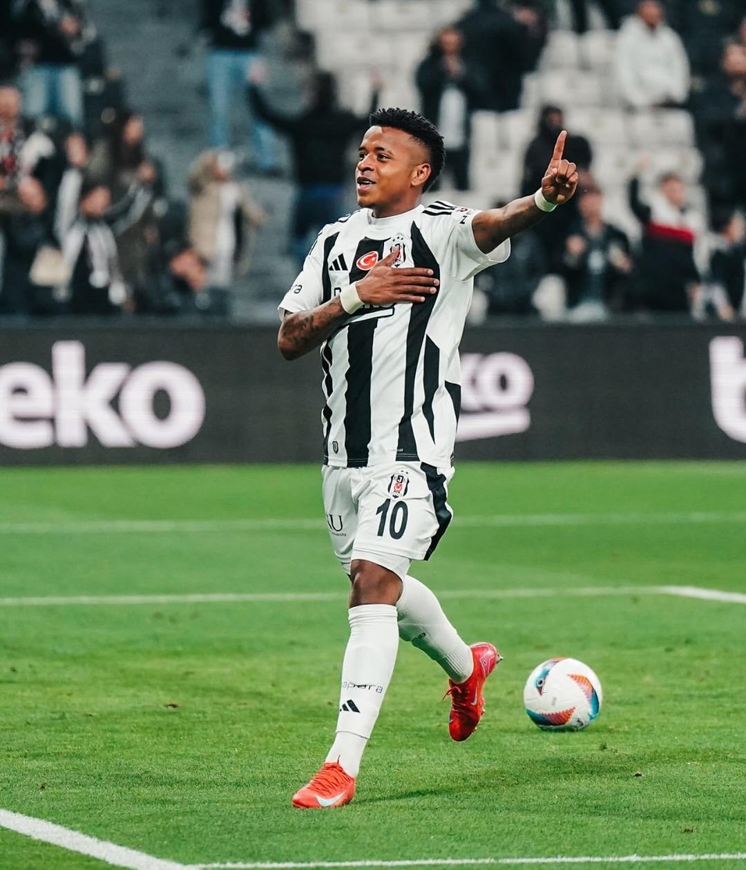 Beşiktaş ta Başkan Serdal Adalı Kenny Arroyo için gelen teklifi reddetti!  1