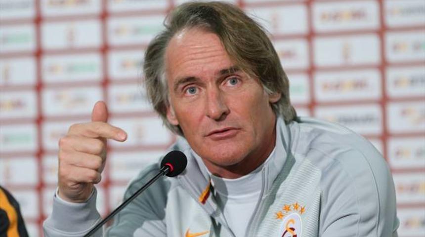 Riekerink'ten Samuel Eto'o a&ccedil;ıklaması