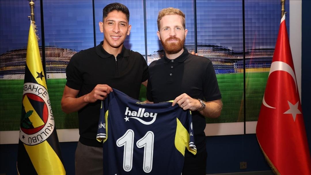 Fenerbahçe nin yeni transferi Edson Alvarez transfer itirafında bulundu! Sarı lacivertlilere gelmesinde etkili olan ismi açıkladı... 2