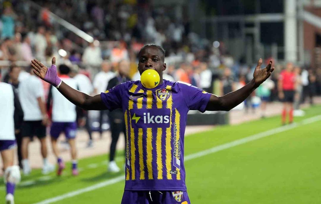 Eyüpspor Alanyaspor u yenerek Süper Lig de ilk galibiyetini aldı ve 3 puana ulaştı! 2