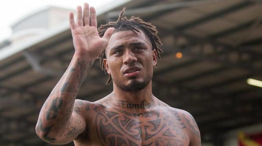 Corinthians, Colin Kazım'ın kapısını &ccedil;aldı