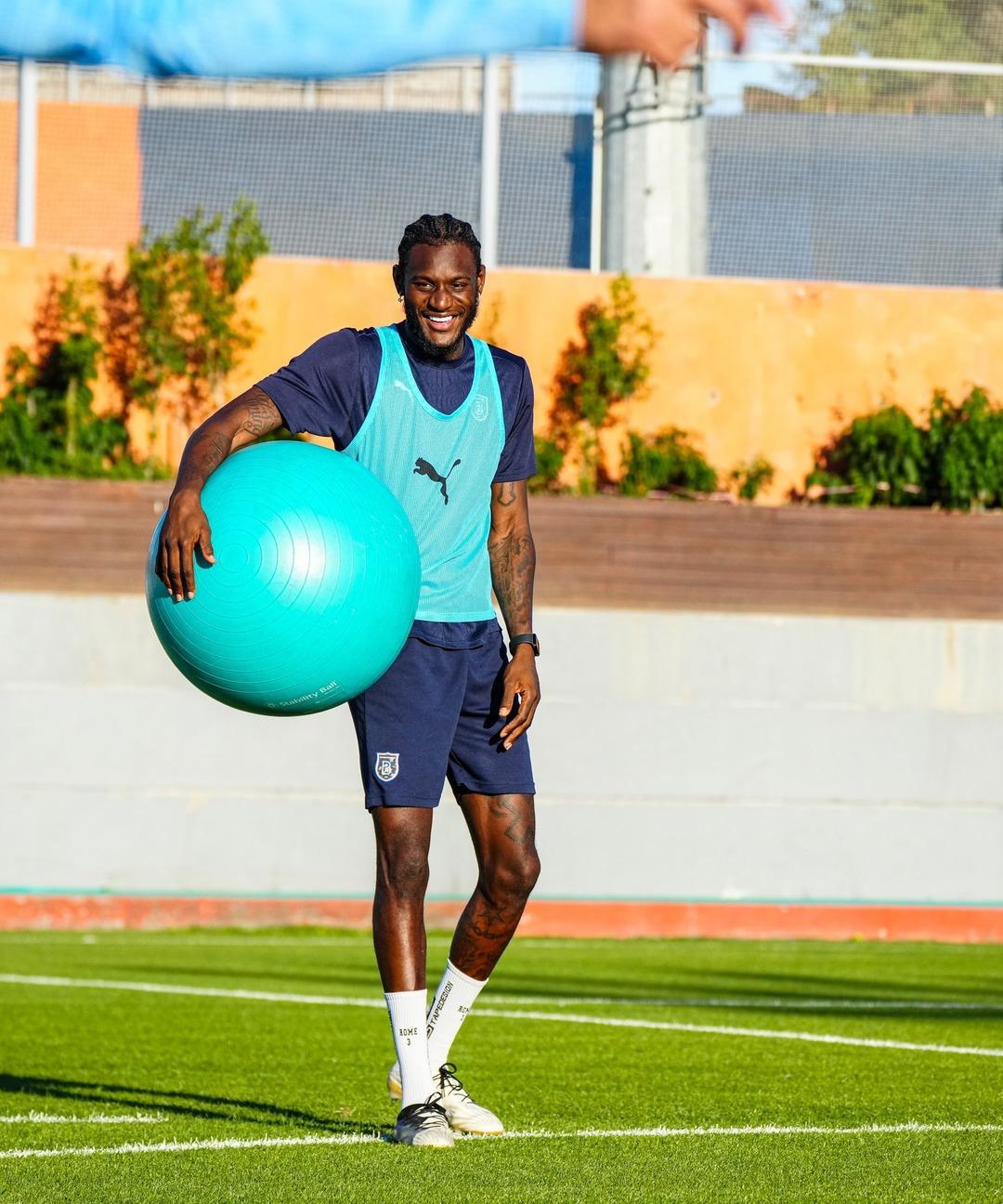 Başakşehir, Universitatea Craiova maçı hazırlıklarını sürdürdü 2