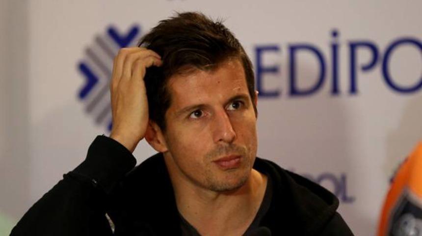 &Uuml;mit Karan'dan Emre Bel&ouml;zoğlu iddiası