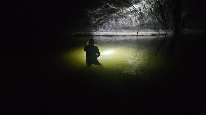 Bursa'da çaya düşen kızını kurtarmak isteyen kişi boğuldu
