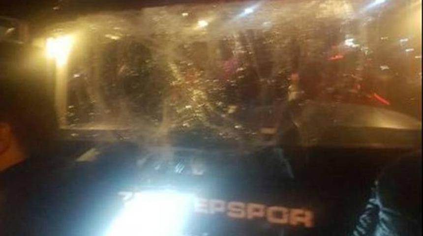 Gaziantepspor takım kafilesi Kırklareli d&ouml;n&uuml;ş&uuml;nde kaza yaptı