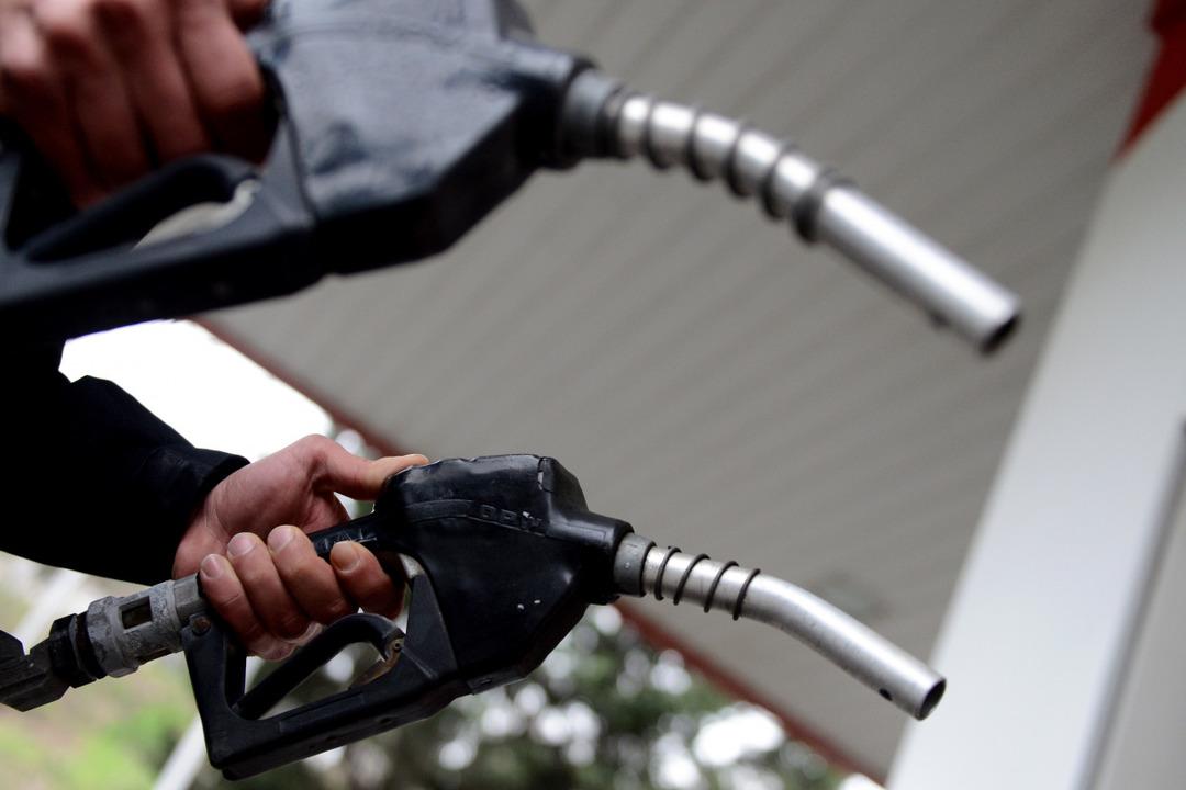Araç sahiplerini üzen haber! Dev zam geliyor: Akaryakıt tabelası değişiyor (26 Ağustos 2025 güncel benzin, lpg, motorin fiyatları) 1