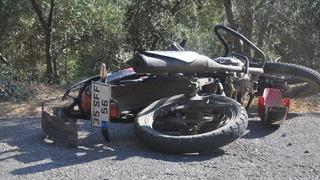 İzmir'de pikapla motosikletin çarpıştığı kazada 1 kişi öldü, 1 kişi yaralandı