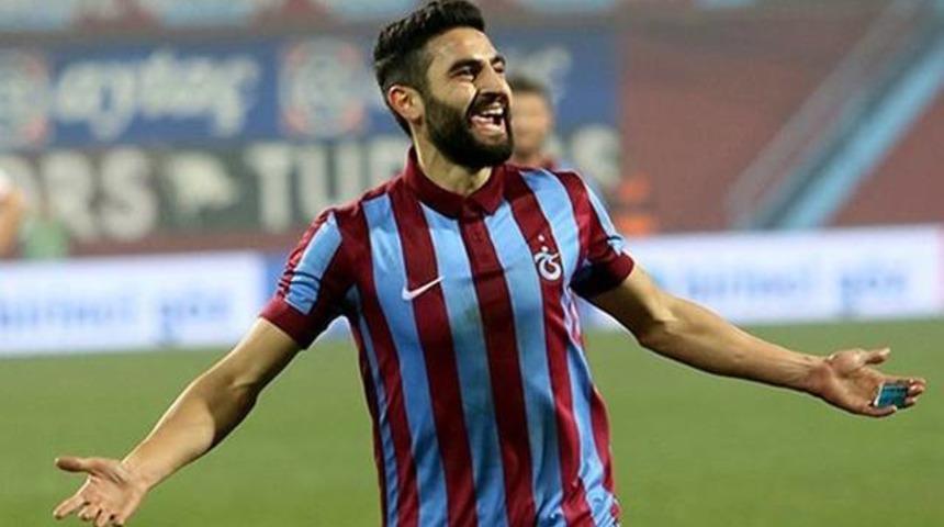Galatasaray ve Trabzonspor Mehmet Ekici i&ccedil;in g&ouml;r&uuml;şt&uuml;