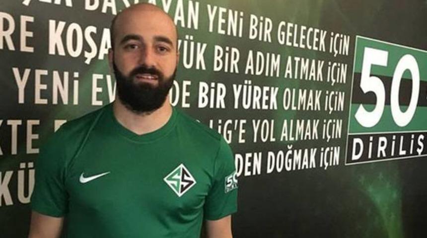 Habersiz sa&ccedil; ektirdi takımdan kovuldu