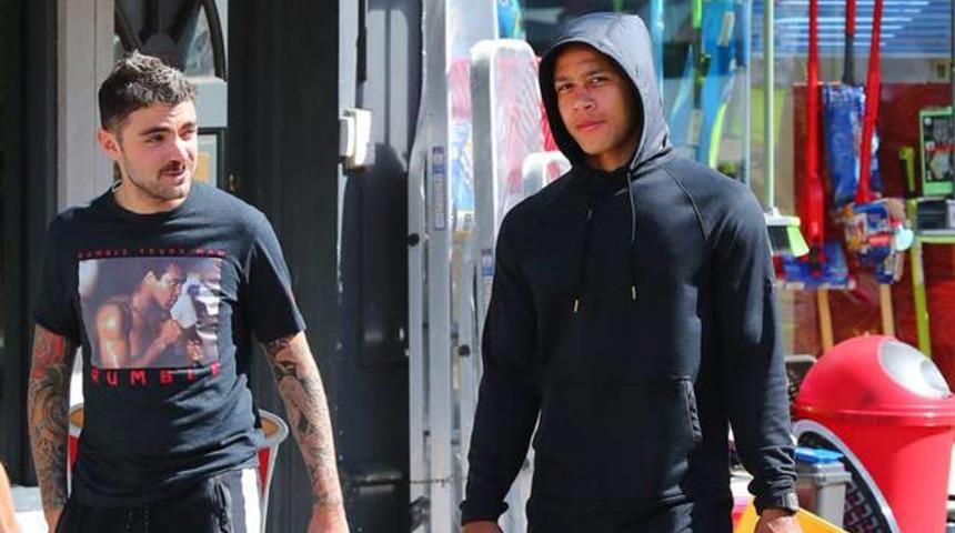 Memphis Depay'dan Fenerbah&ccedil;e sorusuna s&uuml;rpriz yanıt!