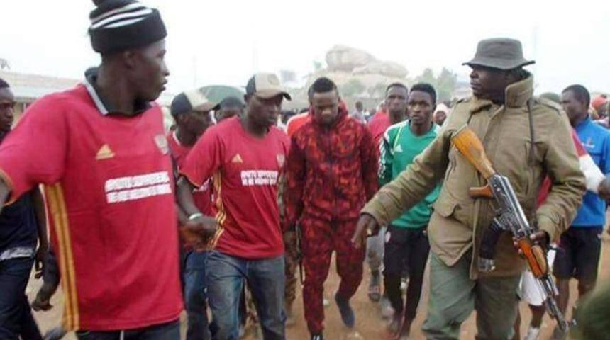 Yeni Malatyasporlu Amutu, Nijerya'da silahlarla karşılandı