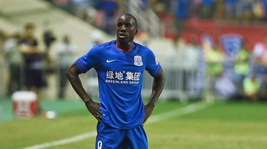 Demba Ba s&uuml;rprizi!