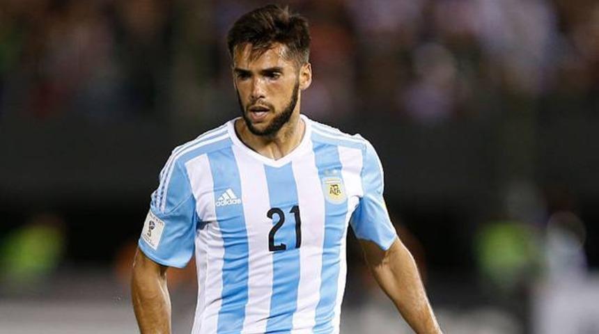 Trabzonspor Arjantinli Emmanuel Mas'ı KAP'a bildirdi