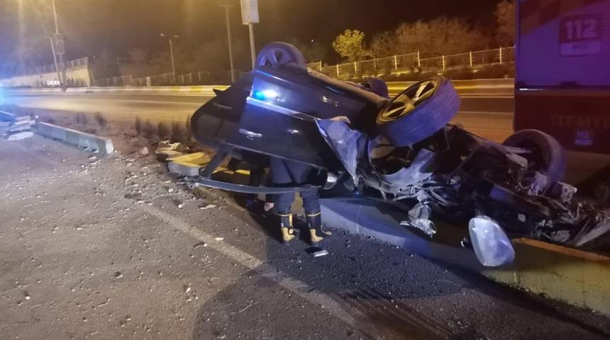 Mardin'de devrilen otomobilin sürücüsü yaralandı